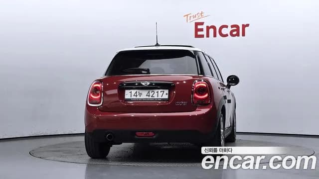 2018 Mini Cooper 5Door HIGH Sold VIN WMWXU1106J2G05895 – photo 14 2018 Mini Cooper 5Door HIGH Sold VIN WMWXU1106J2G05895 – photo 14