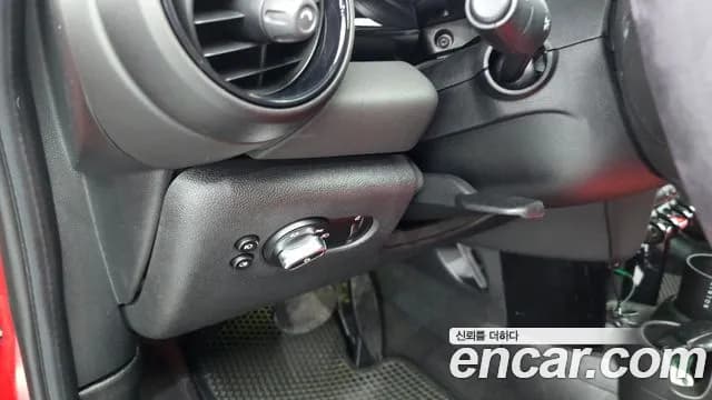 2018 Mini Cooper 5Door HIGH Sold VIN WMWXU1106J2G05895 – photo 20 2018 Mini Cooper 5Door HIGH Sold VIN WMWXU1106J2G05895 – photo 20