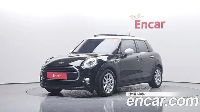 2018 Mini Cooper 5Door HIGH Sold VIN WMWXU1106J2G05993 – undercarriage 2018 Mini Cooper 5Door HIGH Sold VIN WMWXU1106J2G05993 – undercarriage