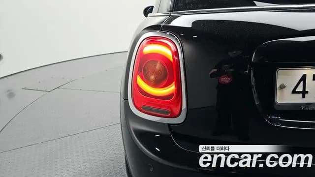 2018 Mini Cooper 5Door HIGH Sold VIN WMWXU1106J2G05993 – photo 12 2018 Mini Cooper 5Door HIGH Sold VIN WMWXU1106J2G05993 – photo 12