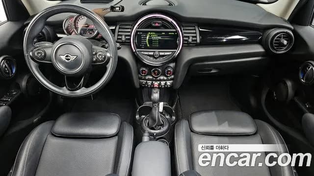 2018 Mini Cooper 5Door HIGH Sold VIN WMWXU1106J2G05993 – photo 20 2018 Mini Cooper 5Door HIGH Sold VIN WMWXU1106J2G05993 – photo 20