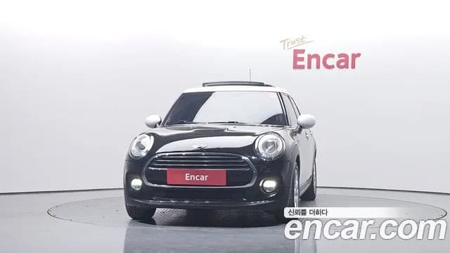 2018 Mini Cooper 5Door HIGH Sold VIN WMWXU1106J2G05993 – photo 30 2018 Mini Cooper 5Door HIGH Sold VIN WMWXU1106J2G05993 – photo 30