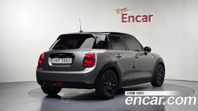 2018 Mini Cooper 5Door Standard Sold VIN WMWXU1107J2G06084 – photo 30 2018 Mini Cooper 5Door Standard Sold VIN WMWXU1107J2G06084 – photo 30