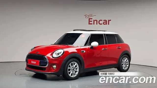 2018 Mini Cooper 5Door HIGH Sold VIN WMWXU1108J2G05977 – photo 16 2018 Mini Cooper 5Door HIGH Sold VIN WMWXU1108J2G05977 – photo 16
