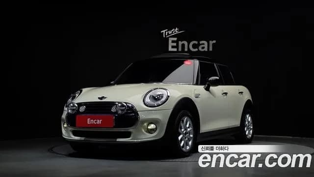2018 Mini Cooper 5Door HIGH Sold VIN WMWXU1109J2H04100 – photo 16 2018 Mini Cooper 5Door HIGH Sold VIN WMWXU1109J2H04100 – photo 16