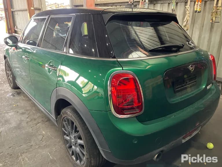 2020 Mini Hatch Used VIN WMWXU720802L87973 – engine bay 2020 Mini Hatch Used VIN WMWXU720802L87973 – engine bay