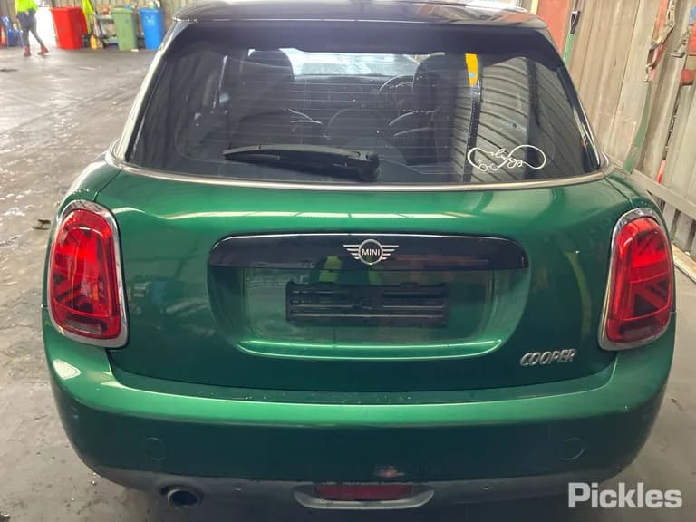 2020 Mini Hatch Used VIN WMWXU720802L87973 – photo 13 2020 Mini Hatch Used VIN WMWXU720802L87973 – photo 13