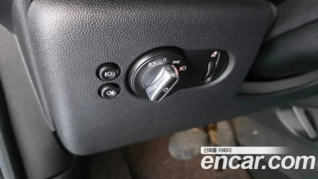 2018 Mini Cooper D 5Door HIGH Sold VIN WMWXV3100JTE92805 – photo 12 2018 Mini Cooper D 5Door HIGH Sold VIN WMWXV3100JTE92805 – photo 12