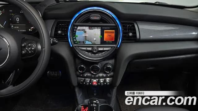 2021 Mini Cooper 5Door HIGH Sold VIN WMWXV7101M2N94306 – photo 13 2021 Mini Cooper 5Door HIGH Sold VIN WMWXV7101M2N94306 – photo 13