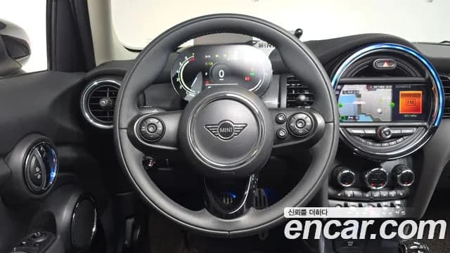 2021 Mini Cooper 5Door HIGH Sold VIN WMWXV7101M2N94306 – photo 19 2021 Mini Cooper 5Door HIGH Sold VIN WMWXV7101M2N94306 – photo 19