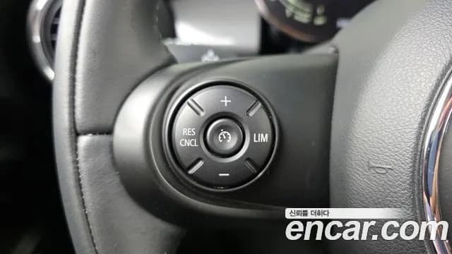 2021 Mini Cooper 5Door HIGH Sold VIN WMWXV7101M2N94516 – photo 19 2021 Mini Cooper 5Door HIGH Sold VIN WMWXV7101M2N94516 – photo 19