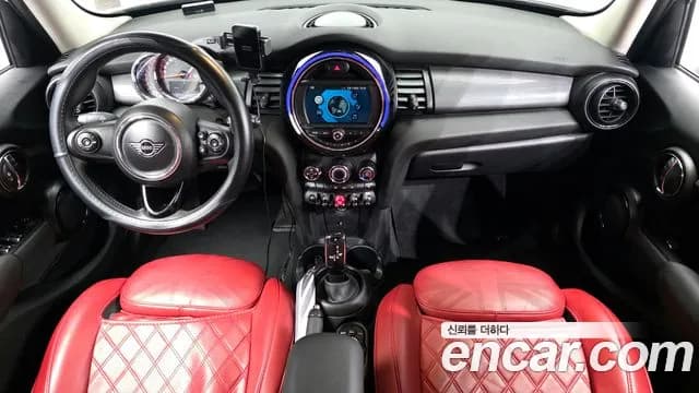 2020 Mini Cooper 5Door Standard Sold VIN WMWXV7103L2M46088 – photo 14 2020 Mini Cooper 5Door Standard Sold VIN WMWXV7103L2M46088 – photo 14