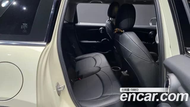 2020 Mini Cooper 5Door Standard Sold VIN WMWXV7104L2L83440 – photo 20 2020 Mini Cooper 5Door Standard Sold VIN WMWXV7104L2L83440 – photo 20