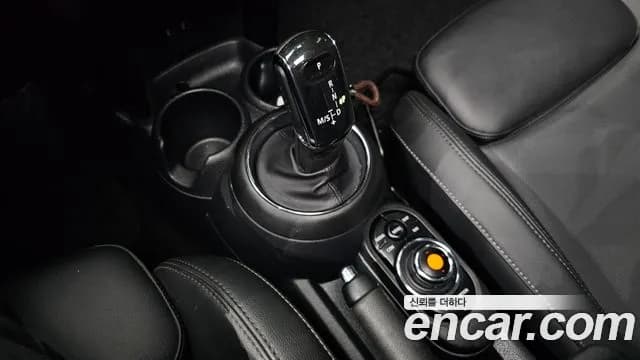 2020 Mini Cooper 5Door HIGH Sold VIN WMWXV7105L2M72434 – photo 12 2020 Mini Cooper 5Door HIGH Sold VIN WMWXV7105L2M72434 – photo 12