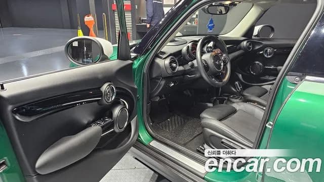 2020 Mini Cooper 5Door HIGH Sold VIN WMWXV7105L2M72434 – photo 20 2020 Mini Cooper 5Door HIGH Sold VIN WMWXV7105L2M72434 – photo 20