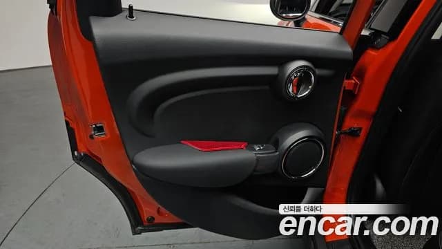 2021 Mini Cooper 5Door HIGH Sold VIN WMWXV7105M2N61020 – photo 22 2021 Mini Cooper 5Door HIGH Sold VIN WMWXV7105M2N61020 – photo 22