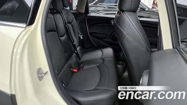 2020 Mini Cooper 5Door Standard Sold VIN WMWXV7107L2M72581 – front exterior 2020 Mini Cooper 5Door Standard Sold VIN WMWXV7107L2M72581 – front exterior