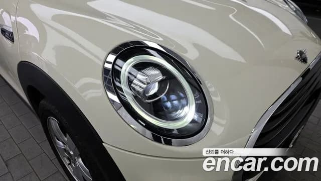 2020 Mini Cooper 5Door Standard Sold VIN WMWXV7107L2M72581 – odometer reading 2020 Mini Cooper 5Door Standard Sold VIN WMWXV7107L2M72581 – odometer reading