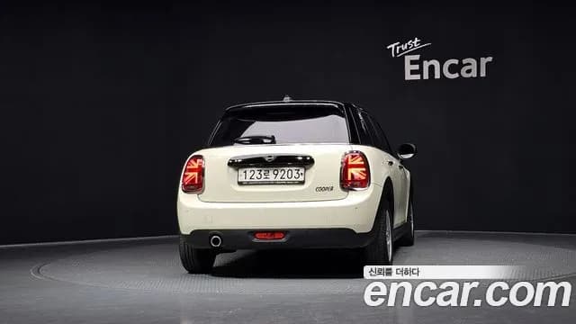 2020 Mini Cooper 5Door Standard Sold VIN WMWXV7107L2M72581 – photo 28 2020 Mini Cooper 5Door Standard Sold VIN WMWXV7107L2M72581 – photo 28