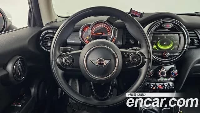 2018 Mini Cooper D Standard Sold VIN WMWXY3101JTE27095 – photo 25 2018 Mini Cooper D Standard Sold VIN WMWXY3101JTE27095 – photo 25