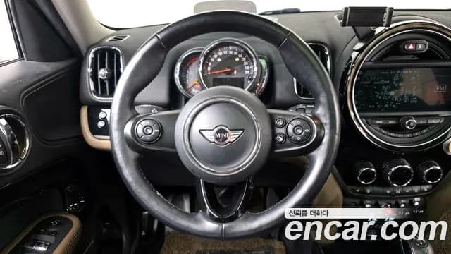 2018 Mini Cooper D Countryman ALL4 HIGH Sold VIN WMWYU1100J3E83260 – photo 15 2018 Mini Cooper D Countryman ALL4 HIGH Sold VIN WMWYU1100J3E83260 – photo 15
