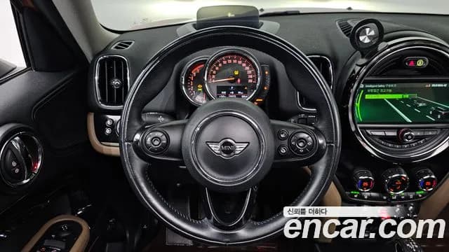 2017 Mini Cooper D Countryman ALL4 HIGH Sold VIN WMWYU1107H3D17649 – photo 12 2017 Mini Cooper D Countryman ALL4 HIGH Sold VIN WMWYU1107H3D17649 – photo 12
