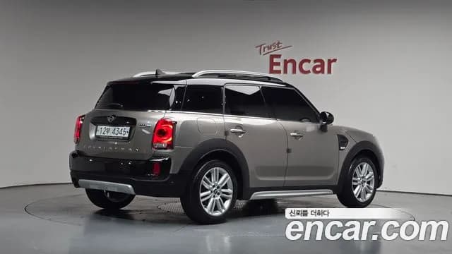 2019 Mini Cooper Countryman HIGH Sold VIN WMWYU910XK3H01513 – front exterior 2019 Mini Cooper Countryman HIGH Sold VIN WMWYU910XK3H01513 – front exterior