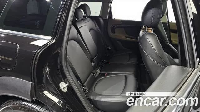 2020 Mini Cooper Countryman HIGH Sold VIN WMWYX3103L3L93099 – side profile 2020 Mini Cooper Countryman HIGH Sold VIN WMWYX3103L3L93099 – side profile