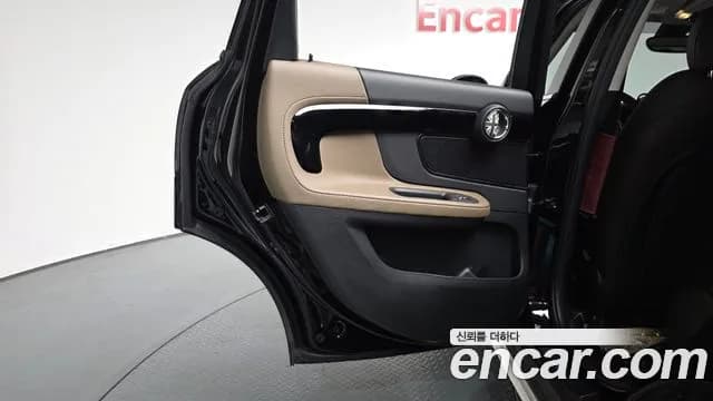 2020 Mini Cooper Countryman HIGH Sold VIN WMWYX310XL3L65638 – interior seats 2020 Mini Cooper Countryman HIGH Sold VIN WMWYX310XL3L65638 – interior seats
