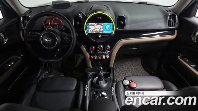 2020 Mini Cooper Countryman HIGH Sold VIN WMWYX310XL3L65638 – trunk area 2020 Mini Cooper Countryman HIGH Sold VIN WMWYX310XL3L65638 – trunk area