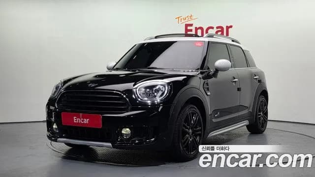 2019 Mini Cooper D Countryman ALL4 HIGH Sold VIN WMWYY5104K3G74614 – exterior detail 2019 Mini Cooper D Countryman ALL4 HIGH Sold VIN WMWYY5104K3G74614 – exterior detail