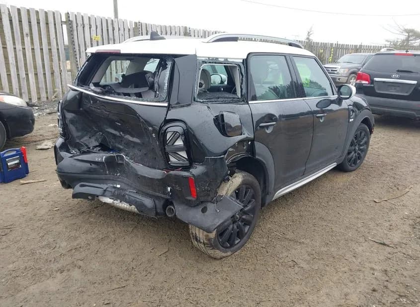 2024 MINI Countryman Used VIN WMZ83BR05R3R41285 – rear exterior 2024 MINI Countryman Used VIN WMZ83BR05R3R41285 – rear exterior