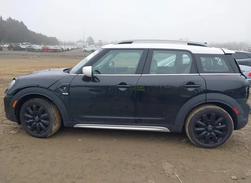 2024 MINI Countryman Used VIN WMZ83BR05R3R41285 – undercarriage 2024 MINI Countryman Used VIN WMZ83BR05R3R41285 – undercarriage