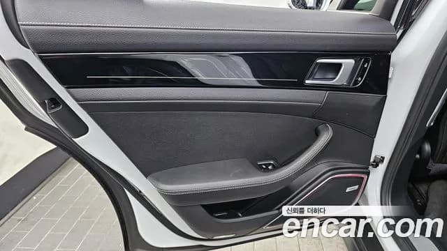 2020 Porsche Panamera (971) 3.0 AWD Sold VIN WP0AA2972LL102111 – photo 12 2020 Porsche Panamera (971) 3.0 AWD Sold VIN WP0AA2972LL102111 – photo 12