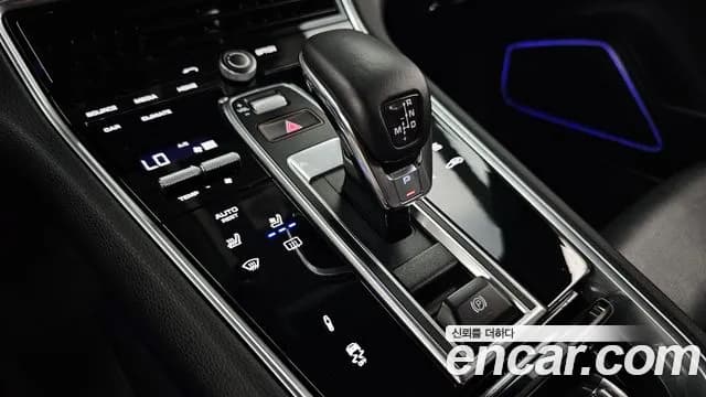 2018 Porsche Panamera (971) 3.0 AWD Sold VIN WP0AA2973JL110912 – engine bay 2018 Porsche Panamera (971) 3.0 AWD Sold VIN WP0AA2973JL110912 – engine bay