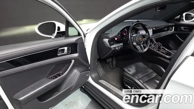 2018 Porsche Panamera (971) 3.0 AWD Sold VIN WP0AA2973JL116726 – trunk area 2018 Porsche Panamera (971) 3.0 AWD Sold VIN WP0AA2973JL116726 – trunk area