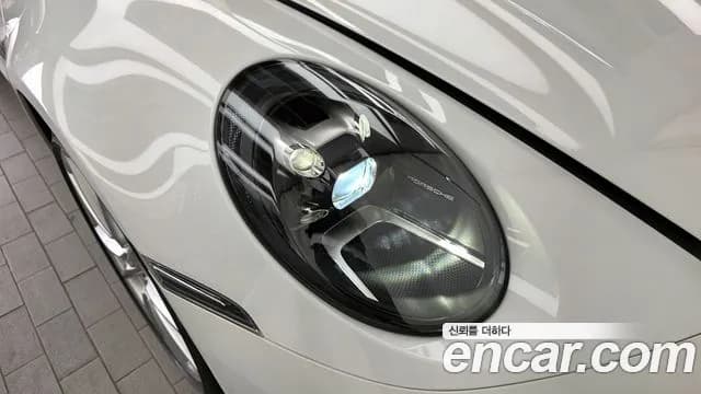 2021 Porsche 911 (992) Carrera Sold VIN WP0AA2991MS207957 – trunk area 2021 Porsche 911 (992) Carrera Sold VIN WP0AA2991MS207957 – trunk area