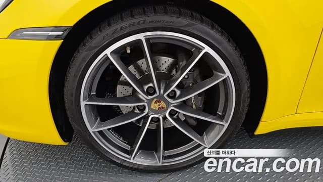 2021 Porsche 911 (992) Carrera Sold VIN WP0AA2995MS205418 – front exterior 2021 Porsche 911 (992) Carrera Sold VIN WP0AA2995MS205418 – front exterior