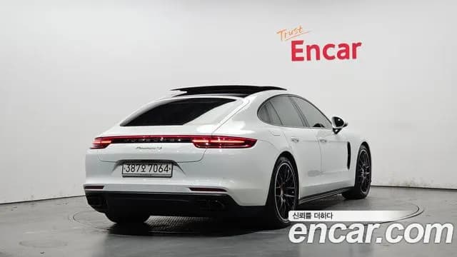 2018 Porsche Panamera (971) 3.0 Sold VIN WP0AA2A76JL112679 – photo 27 2018 Porsche Panamera (971) 3.0 Sold VIN WP0AA2A76JL112679 – photo 27