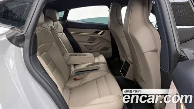 2024 Porsche Taycan Base Sold VIN WP0AA2Y10RSA11952 – dashboard 2024 Porsche Taycan Base Sold VIN WP0AA2Y10RSA11952 – dashboard