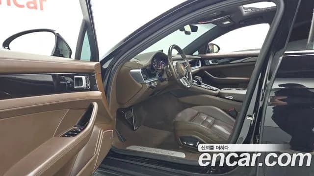 2018 Porsche Panamera (971) 2.9 4S Sold VIN WP0AB2971JL199120 – interior seats 2018 Porsche Panamera (971) 2.9 4S Sold VIN WP0AB2971JL199120 – interior seats