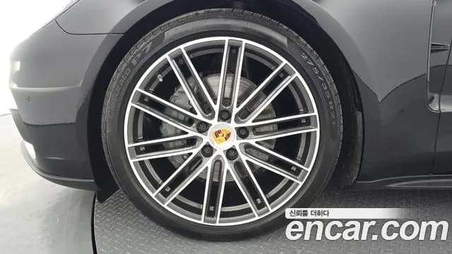 2018 Porsche Panamera (971) 2.9 4S Sold VIN WP0AB2971JL199120 – photo 20 2018 Porsche Panamera (971) 2.9 4S Sold VIN WP0AB2971JL199120 – photo 20