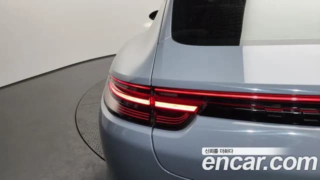 2018 Porsche Panamera (971) 2.9 4S Sold VIN WP0AB297XJL133729 – rear exterior 2018 Porsche Panamera (971) 2.9 4S Sold VIN WP0AB297XJL133729 – rear exterior