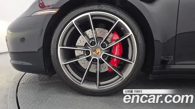2020 Porsche 911 (992) Carrera S Sold VIN WP0AB2992LS225640 – side profile 2020 Porsche 911 (992) Carrera S Sold VIN WP0AB2992LS225640 – side profile