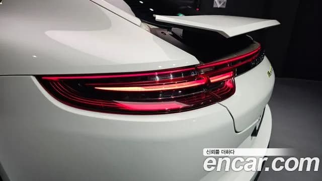 2018 Porsche Panamera (971) 2.9 AWD E-Hybrid Sold VIN WP0AE2978JL174819 – engine bay 2018 Porsche Panamera (971) 2.9 AWD E-Hybrid Sold VIN WP0AE2978JL174819 – engine bay