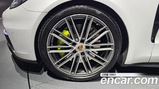 2018 Porsche Panamera (971) 2.9 AWD E-Hybrid Sold VIN WP0AE2978JL174819 – photo 28 2018 Porsche Panamera (971) 2.9 AWD E-Hybrid Sold VIN WP0AE2978JL174819 – photo 28