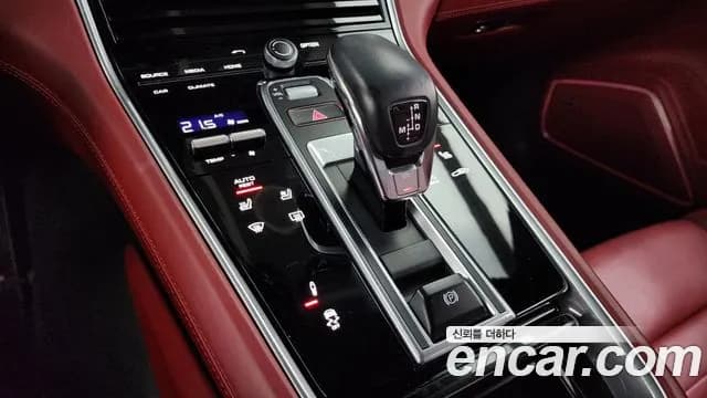 2020 Porsche Panamera (971) 4.0 GTS Sold VIN WP0AG2973LL146374 – exterior detail 2020 Porsche Panamera (971) 4.0 GTS Sold VIN WP0AG2973LL146374 – exterior detail