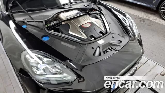 2023 Porsche Panamera (971) 4.0 GTS Sold VIN WP0AG2977PL135156 – interior seats 2023 Porsche Panamera (971) 4.0 GTS Sold VIN WP0AG2977PL135156 – interior seats