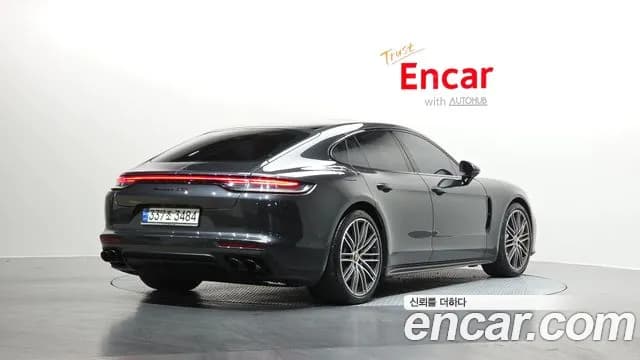 2021 Porsche Panamera (971) 4.0 GTS Sold VIN WP0AG2979ML147434 – photo 12 2021 Porsche Panamera (971) 4.0 GTS Sold VIN WP0AG2979ML147434 – photo 12