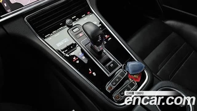 2021 Porsche Panamera (971) 2.9 AWD Sold VIN WP0AJ2970ML113898 – engine bay 2021 Porsche Panamera (971) 2.9 AWD Sold VIN WP0AJ2970ML113898 – engine bay